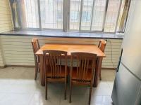 4室2廳1陽臺 紅塔花園餐廳