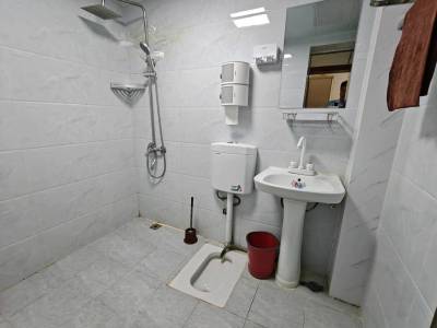 2室2廳1陽(yáng)臺(tái) 紅塔花園