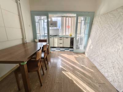 4室2廳1陽(yáng)臺(tái) 近華園