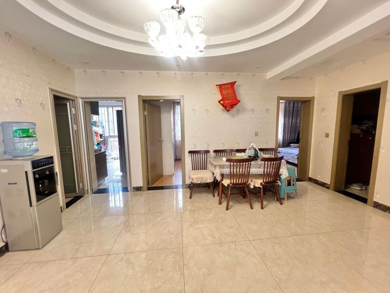 3室2廳1陽臺 金泉小區(qū)二期餐廳