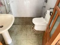 4室2廳1陽臺 紅塔花園衛(wèi)生間