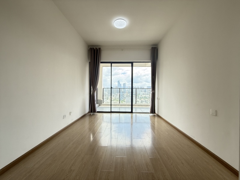 4室2廳2陽臺 瑞鼎城一期臥室