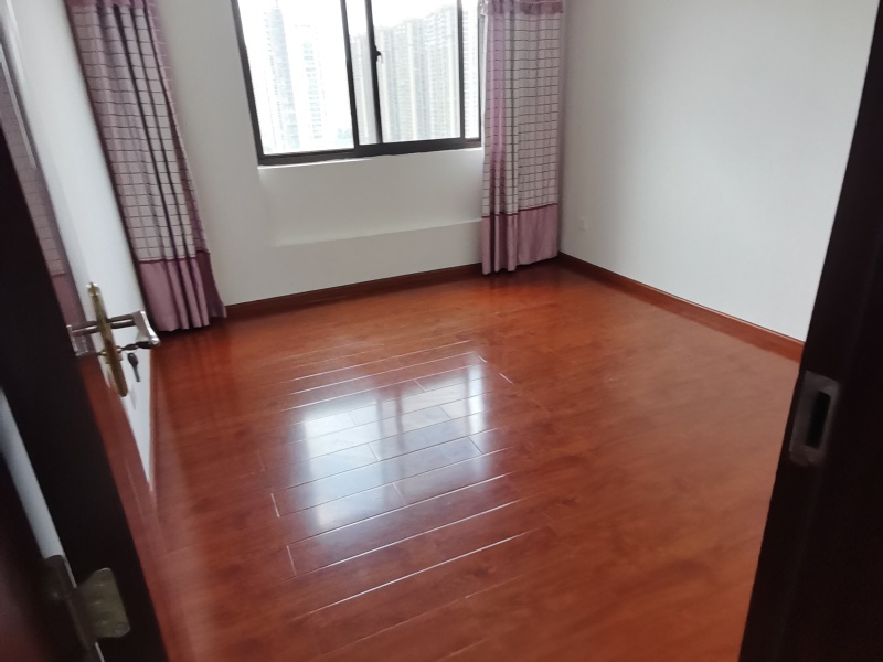 3室2廳1陽臺 潤城四區(qū)臥室