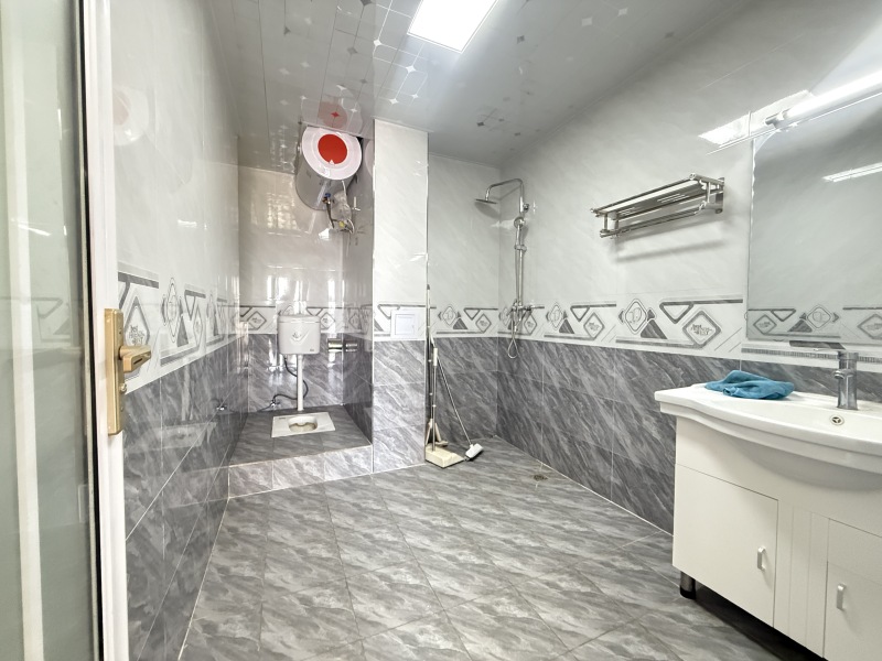 4室2廳2陽臺 瑞鼎城一期衛(wèi)生間