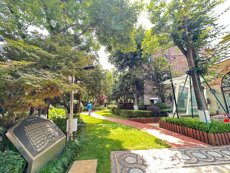 6室3廳5陽(yáng)臺(tái) 公園1903康醍別墅其他