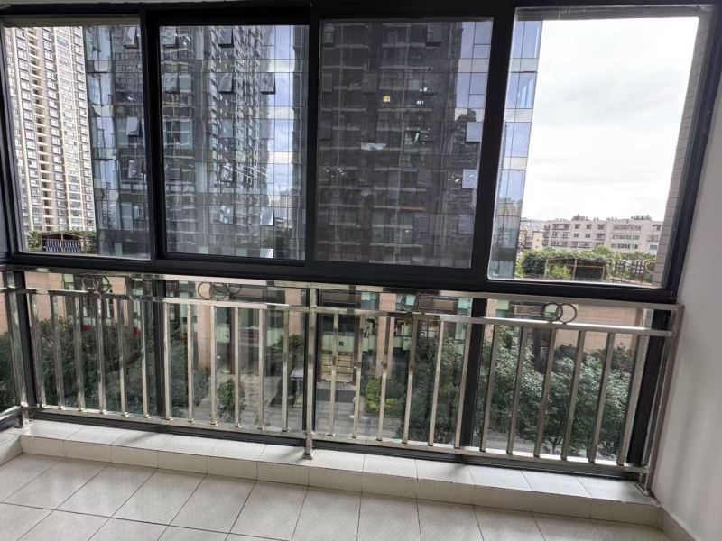 3室2廳2陽臺 融城優(yōu)郡陽臺