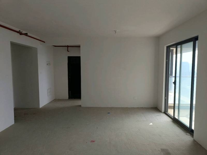 4室2廳2陽(yáng)臺(tái) 新希望觀瀾匯餐廳