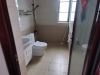 3室2廳1陽臺 潤城四區(qū)衛(wèi)生間