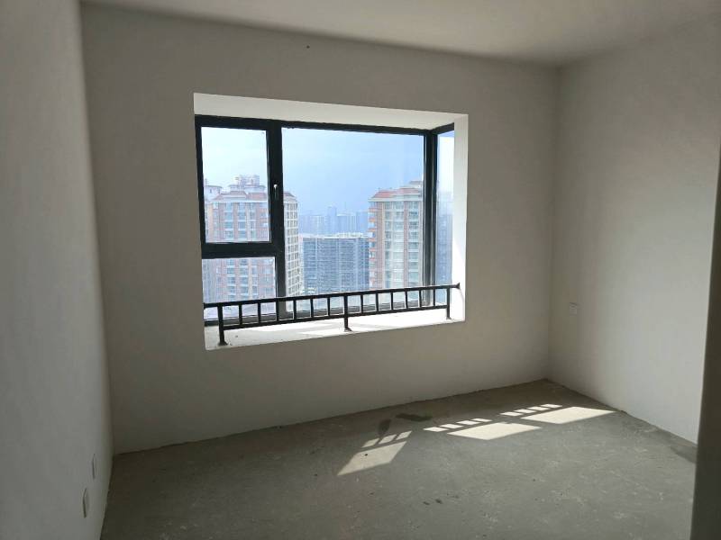 4室2廳2陽(yáng)臺(tái) 新希望觀瀾匯臥室