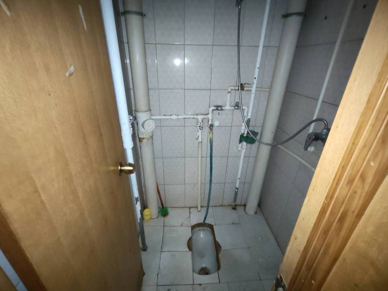 2室2廳1陽(yáng)臺(tái) 托福園衛(wèi)生間