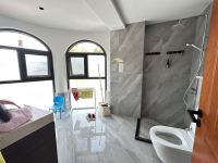 6室3廳5陽(yáng)臺(tái) 公園1903康醍別墅衛(wèi)生間