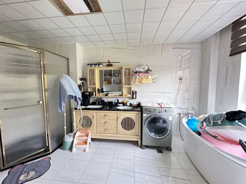 6室3廳5陽(yáng)臺(tái) 公園1903康醍別墅衛(wèi)生間