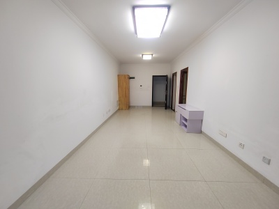 2室2廳1陽臺(tái) 拓東大城二期