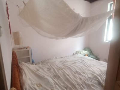 2室2廳1陽臺 西華小區(qū)春怡里