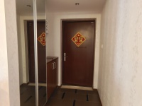 4室2廳2陽(yáng)臺(tái) 金域緹香門(mén)廳