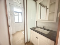 3室2廳2陽臺 碧桂園璟臺衛(wèi)生間