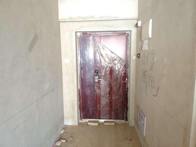 5室2廳2陽臺 昆明湖上壩7號地塊瀾庭門廳