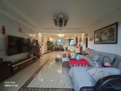 5室2廳2陽(yáng)臺(tái) 瀚林瀾山客廳