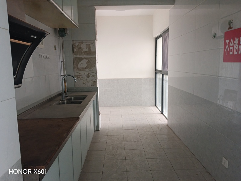 3室2廳2陽臺 海源財富中心廚房