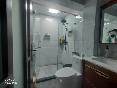 5室2廳2陽(yáng)臺(tái) 瀚林瀾山衛(wèi)生間