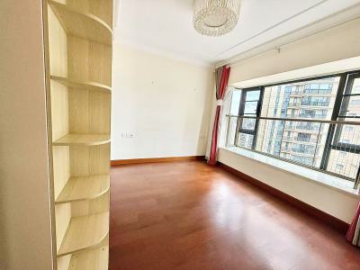 3室2廳1陽臺(tái) 恒大名都