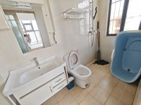 3室2廳2陽臺(tái) 鑫金花園衛(wèi)生間