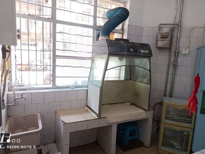 2室1廳1陽(yáng)臺(tái) 金城小區(qū)