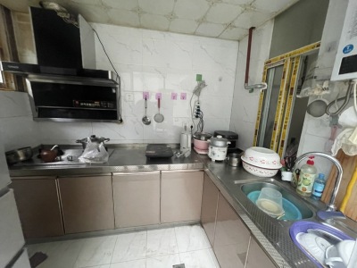 2室2廳1陽臺 白馬小區(qū)