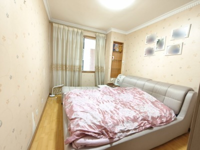 4室2廳 世紀(jì)城沁春苑