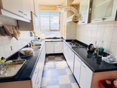 3室2廳2陽(yáng)臺(tái) 武城新時(shí)代廣場(chǎng)