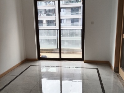 4室2廳2陽臺(tái) 昆明融創(chuàng)文旅城花語海北區(qū)