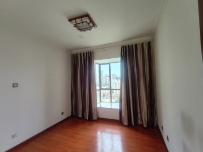 2室2廳2陽臺 金馬悅城