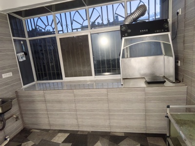 2室1廳2陽臺 春光小區(qū)廚房