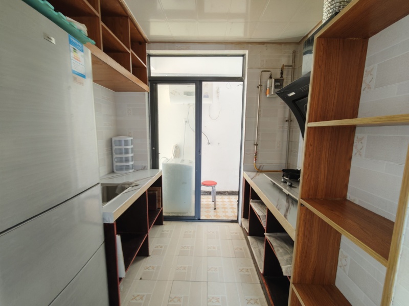 3室2廳2陽臺(tái) 鑫金花園廚房