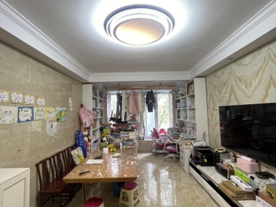 3室2廳1陽(yáng)臺(tái) 月牙塘小區(qū)