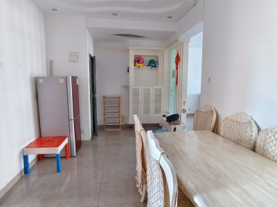 3室2廳1陽(yáng)臺(tái) 春苑花園