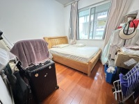 3室2廳2陽臺(tái) 盛世豪庭四期臥室