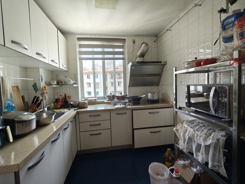 3室2廳1陽臺 檢驗檢疫局廚房