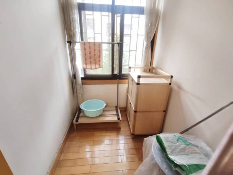 3室2廳1陽臺 白云路433號機(jī)關(guān)宿舍陽臺