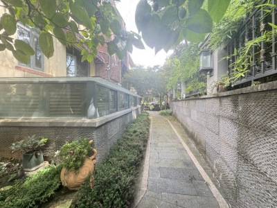 5室2廳3陽臺 滇池印象花園別墅自家花園