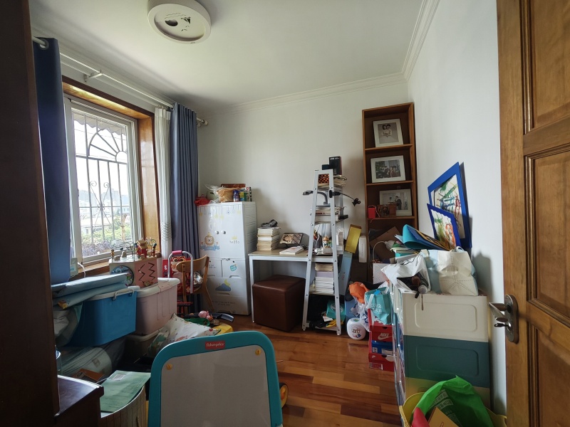 3室2廳1陽臺 檢驗檢疫局臥室