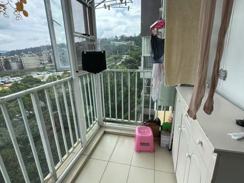 3室2廳2陽臺 城市山陽臺