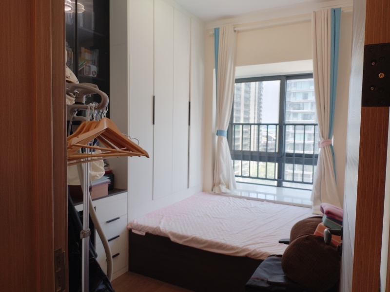 3室2廳2陽臺 萬科500里結(jié)海廬臥室