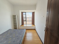 3室2廳2陽臺(tái) 鑫金花園臥室