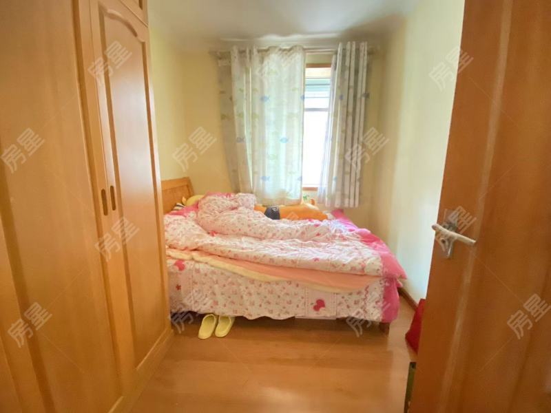 2室2廳2陽臺 西壩路283號臥室