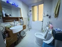 3室2廳2陽臺(tái) 盛世豪庭四期衛(wèi)生間