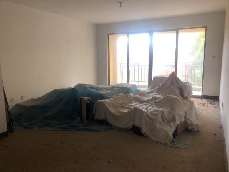 3室2廳2陽臺 同德錦江嘉園客廳