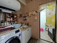 3室2廳1陽臺 檢驗檢疫局衛(wèi)生間