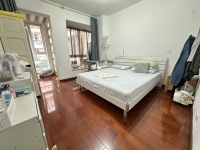 3室2廳2陽臺(tái) 盛世豪庭四期臥室