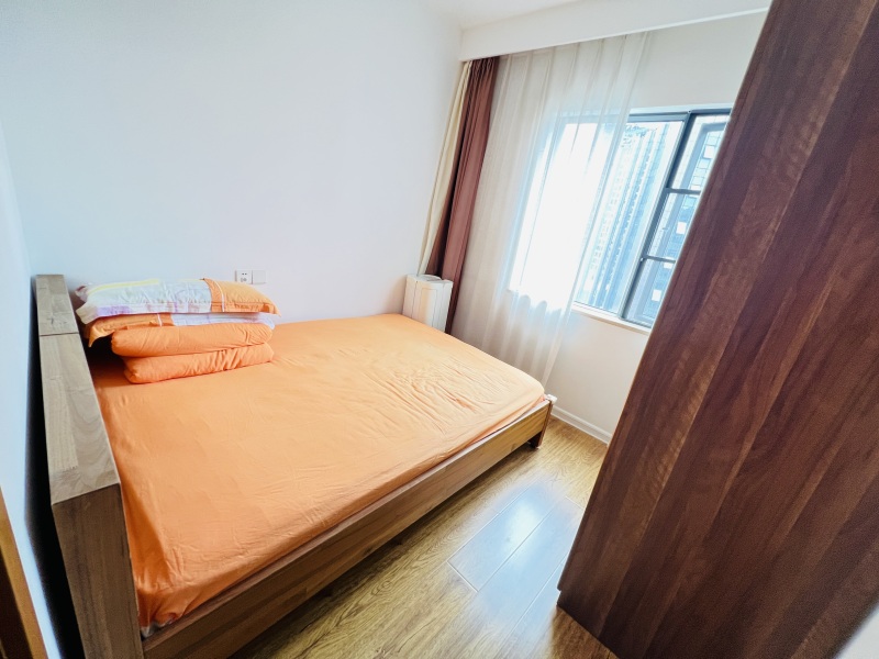 3室2廳1陽(yáng)臺(tái) 南亞未來(lái)城臥室